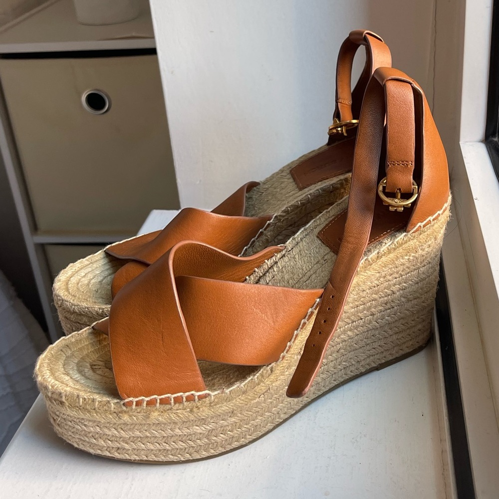 Tory Burch tan wedges size 9